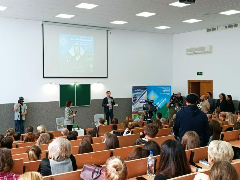 482879de-ca4e-4c5f-93b6-71774e6b2319-940x788