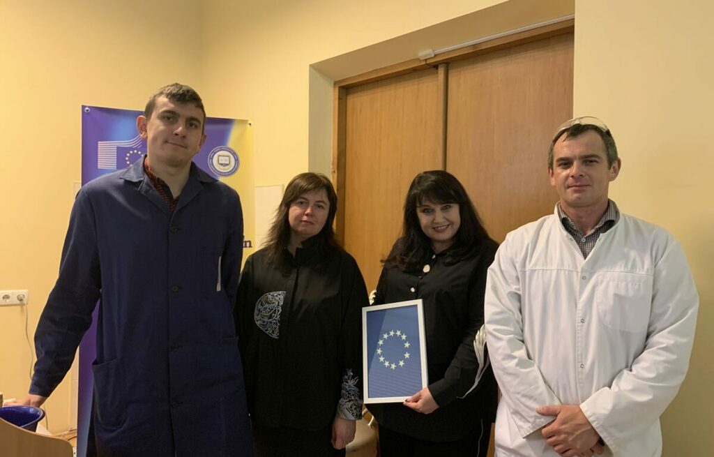 83f75247-0ebb-4ffb-8952-553f2719ba21 – копія