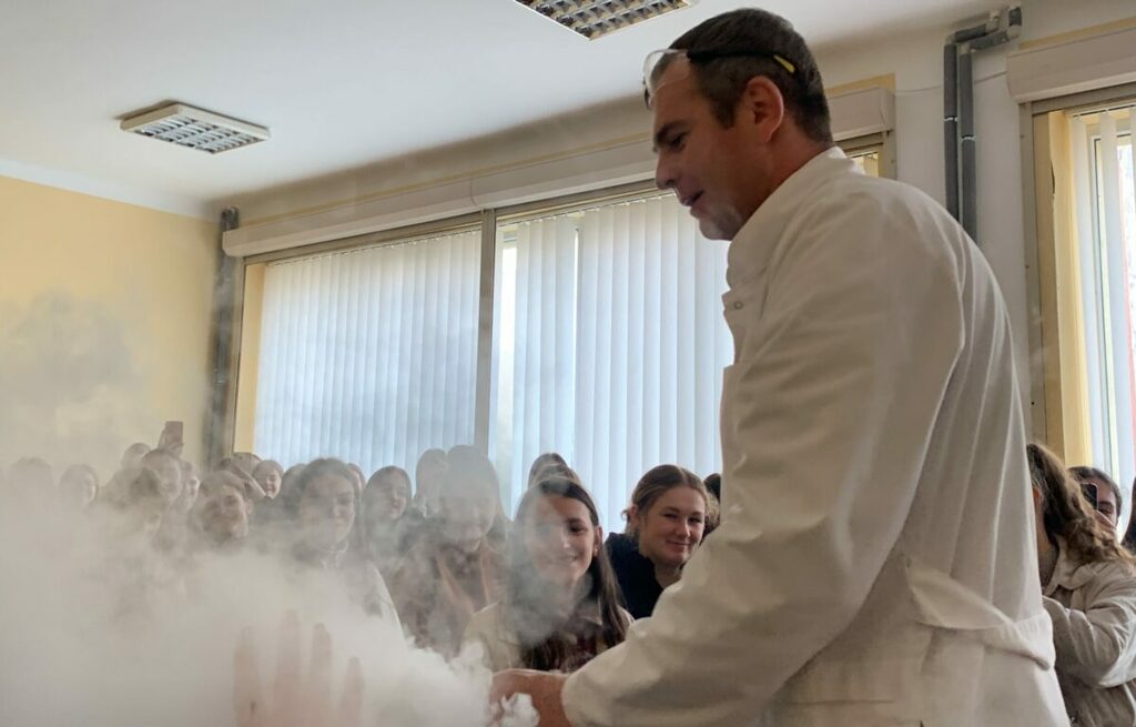 fd685d0c-0d41-44f2-b08d-7986c4eaa40c – копія